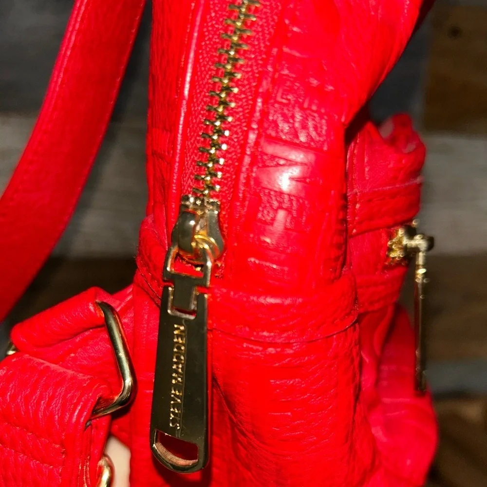 Steve Madden Red Embossed Logo Mini Backpack - Picture 11 of 11